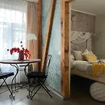 Elegant & 1br W Free Parking & Coffee Machine