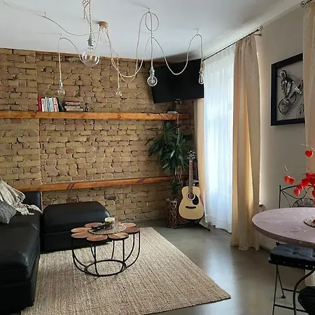 Apartamento Elegant & 1br W Free Parking & Coffee Machine