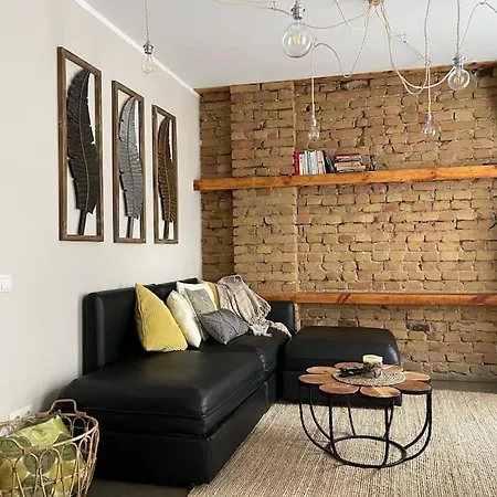 Apartamento Elegant & 1br W Free Parking & Coffee Machine