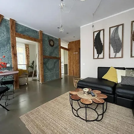Elegant 1br/ba In Center W Free Parking