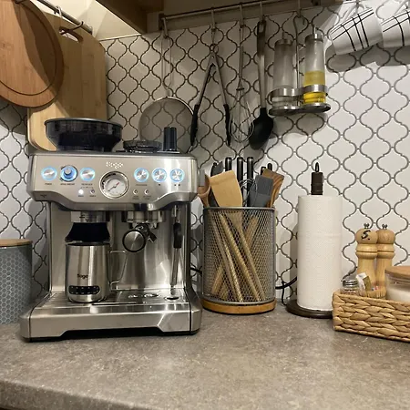 Elegant & 1br W Free Parking & Coffee Machine