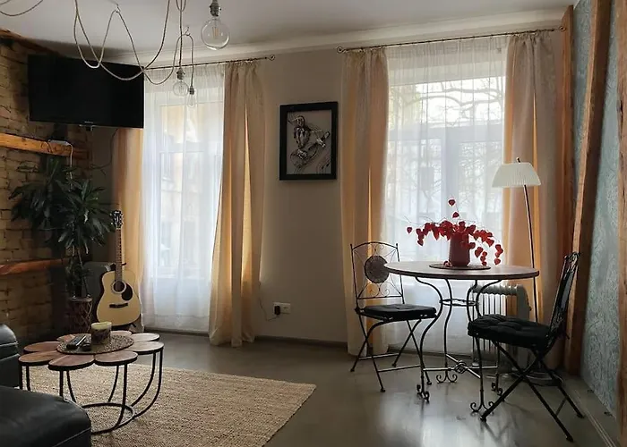 Dzīvoklis Elegant & 1br W Free Parking & Coffee Machine