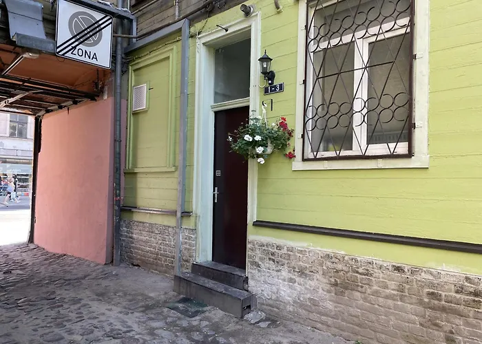 Dzīvoklis Elegant & 1br W Free Parking & Coffee Machine *