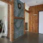 Elegant & 1br W Free Parking & Coffee Machine Апартаменти