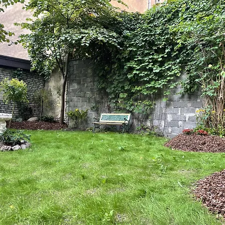 Elegant & 1br W Free Parking & Coffee Machine *