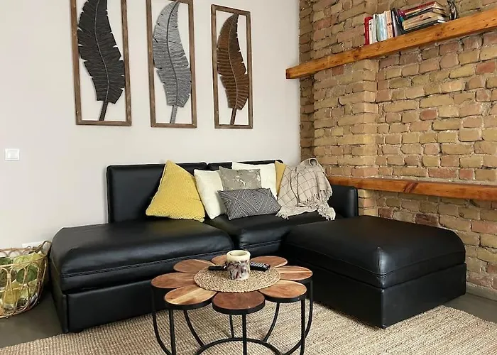 Apartment Elegant & 1br W Free Parking & Coffee Machine *